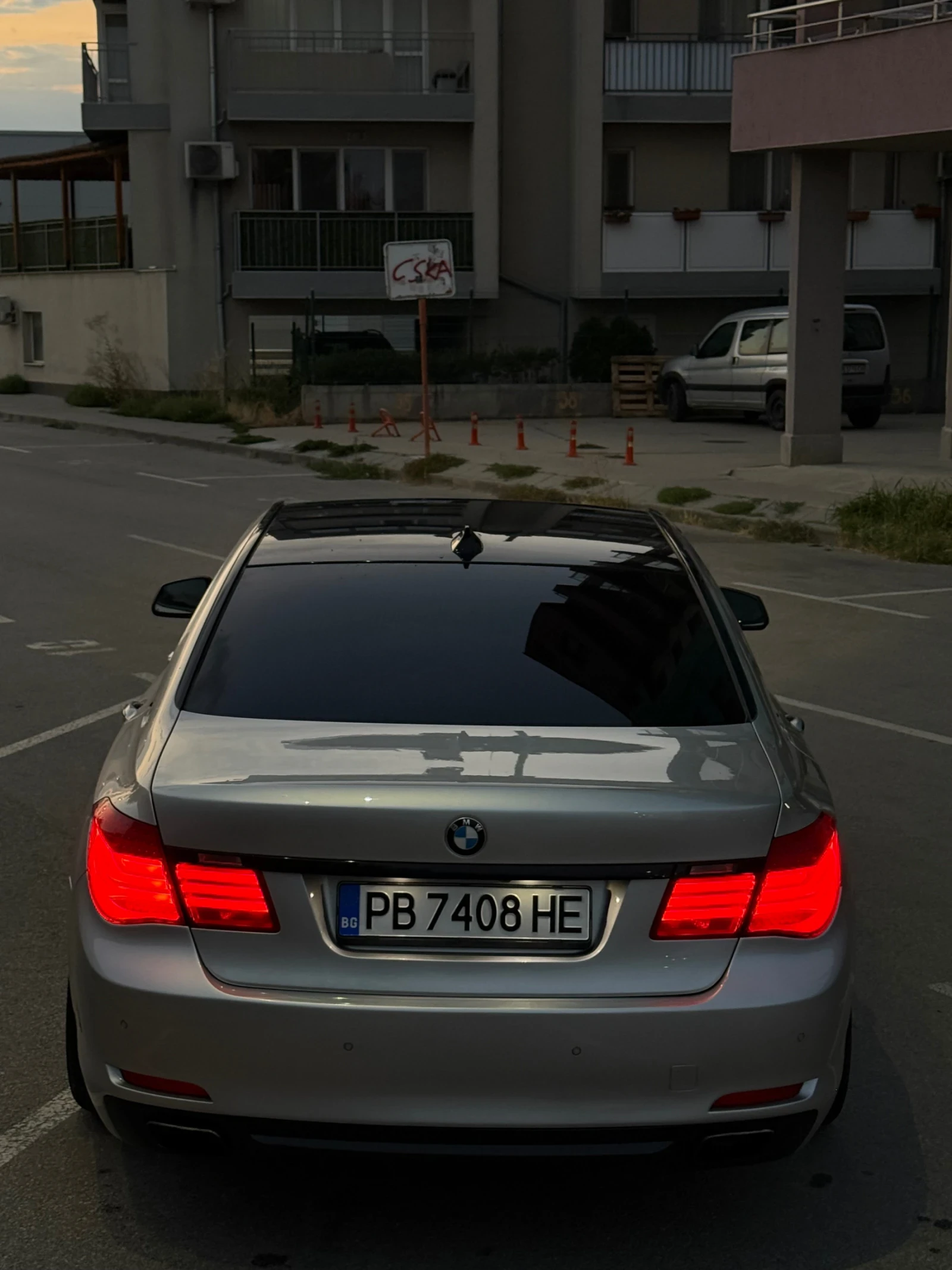 BMW 740  - изображение 3