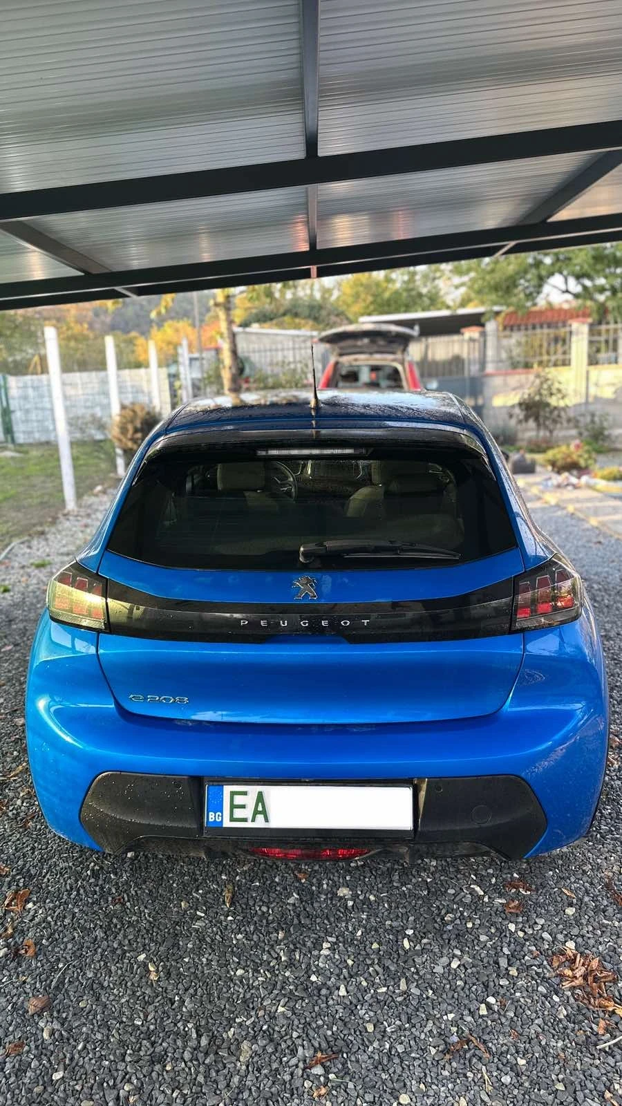 Peugeot 208 Peugeot 208 e - изображение 4