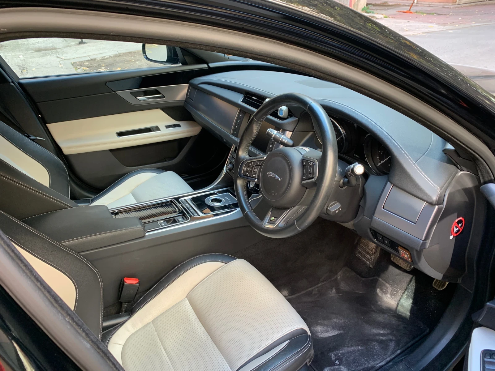 Jaguar Xf  - изображение 3