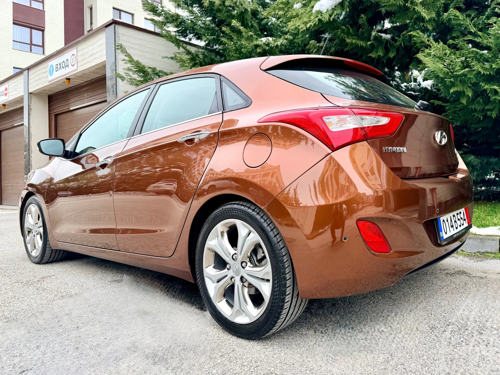 Hyundai I30 1.6crdi PREMIUM PANORAMA NAVI KEYLESS KAMERA KOJA | Mobile.bg � ����������� 7
