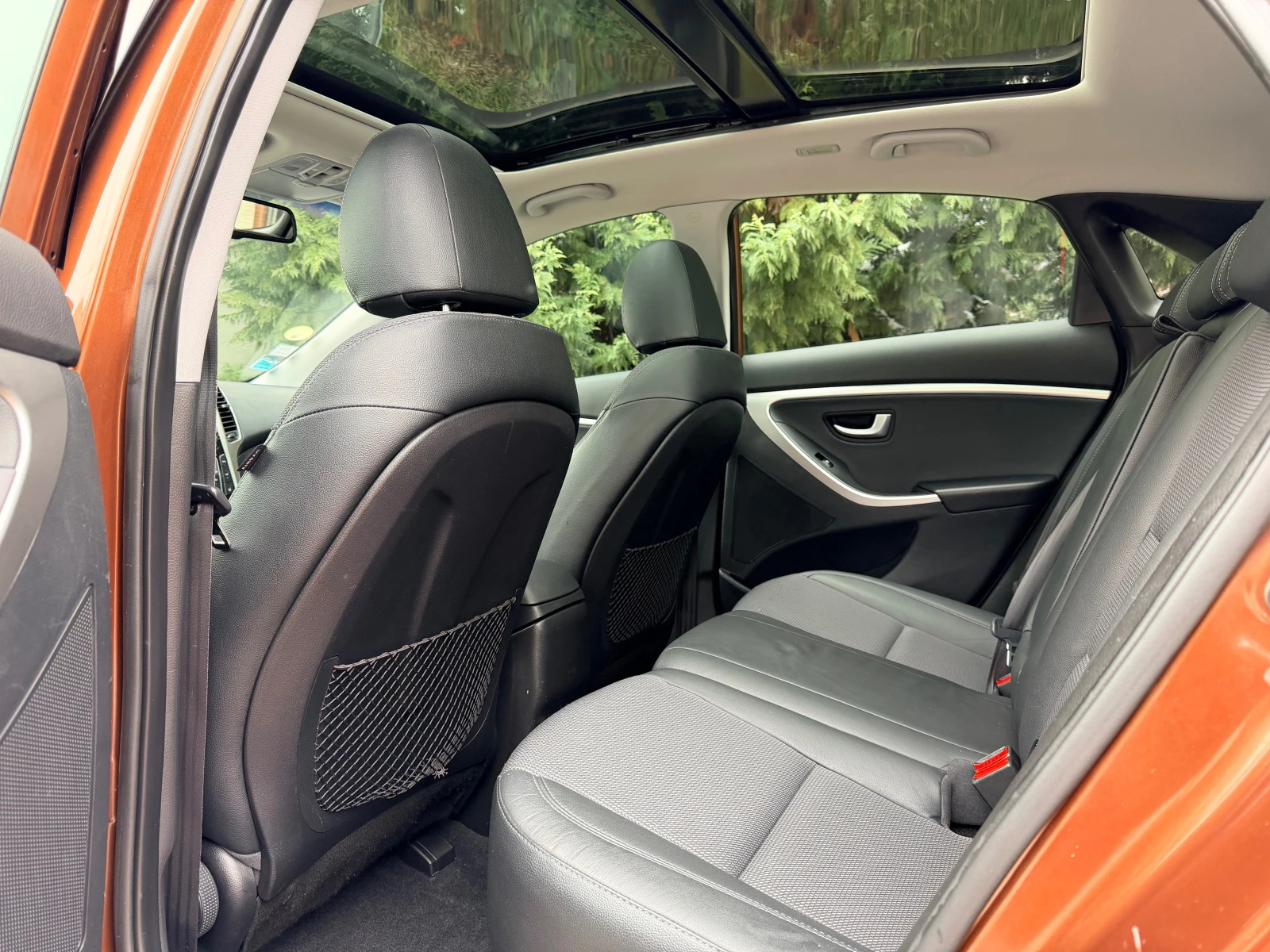 Hyundai I30 1.6crdi PREMIUM PANORAMA NAVI KEYLESS KAMERA KOJA | Mobile.bg � ����������� 15