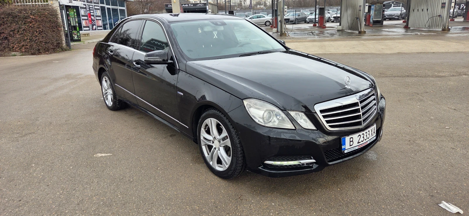 Mercedes-Benz E 220  - изображение 4