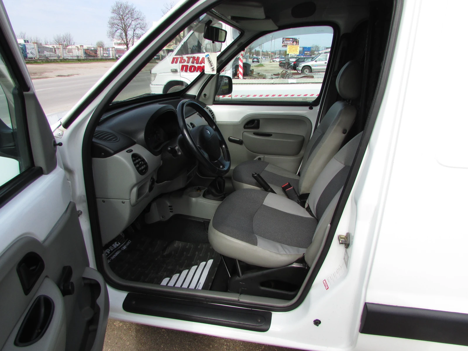 Renault Kangoo 1.5DCI EURO4, снимка 7 - Автомобили и джипове - 54165295