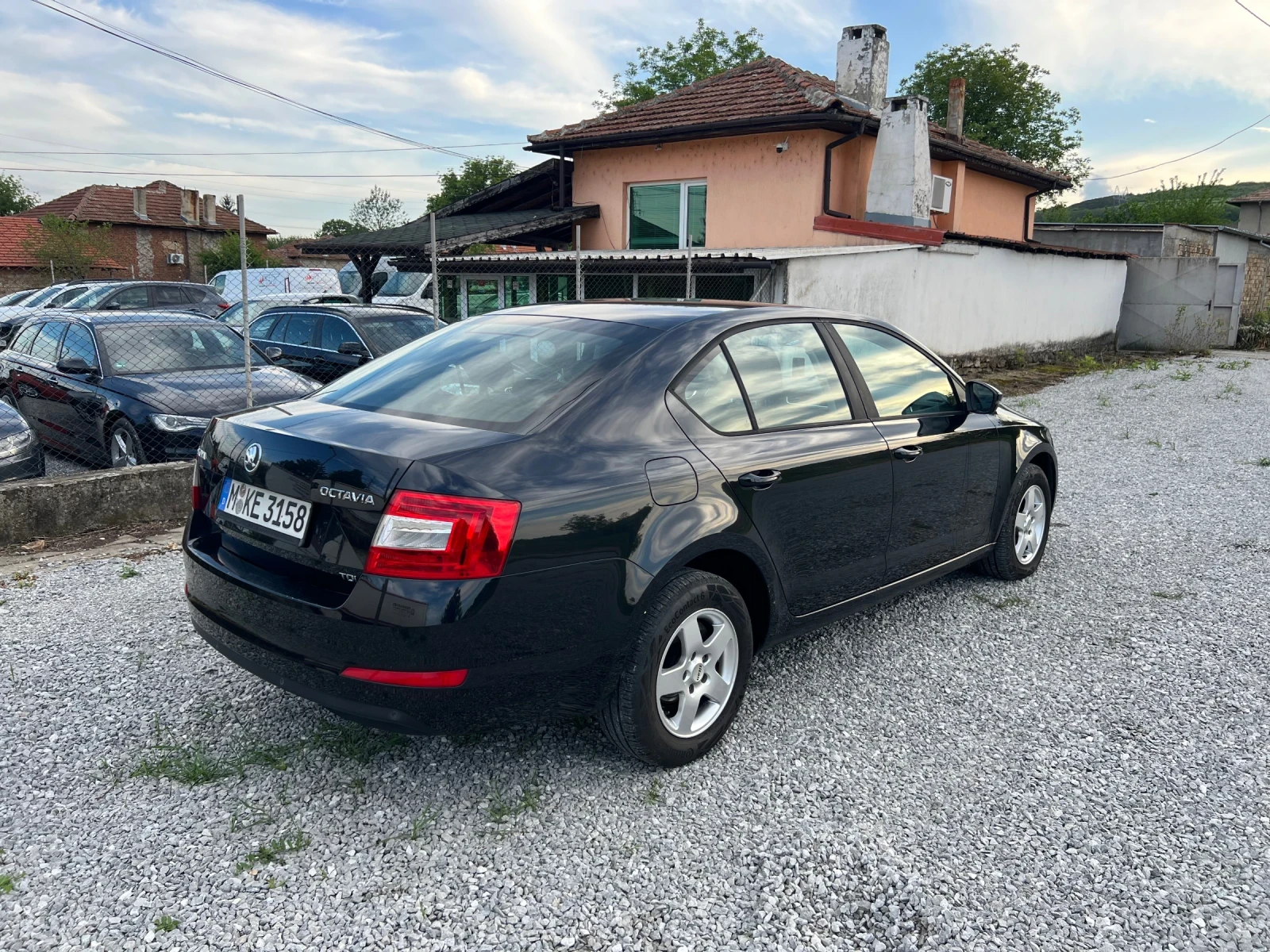 Skoda Octavia, снимка 2 - Автомобили и джипове - 54512850