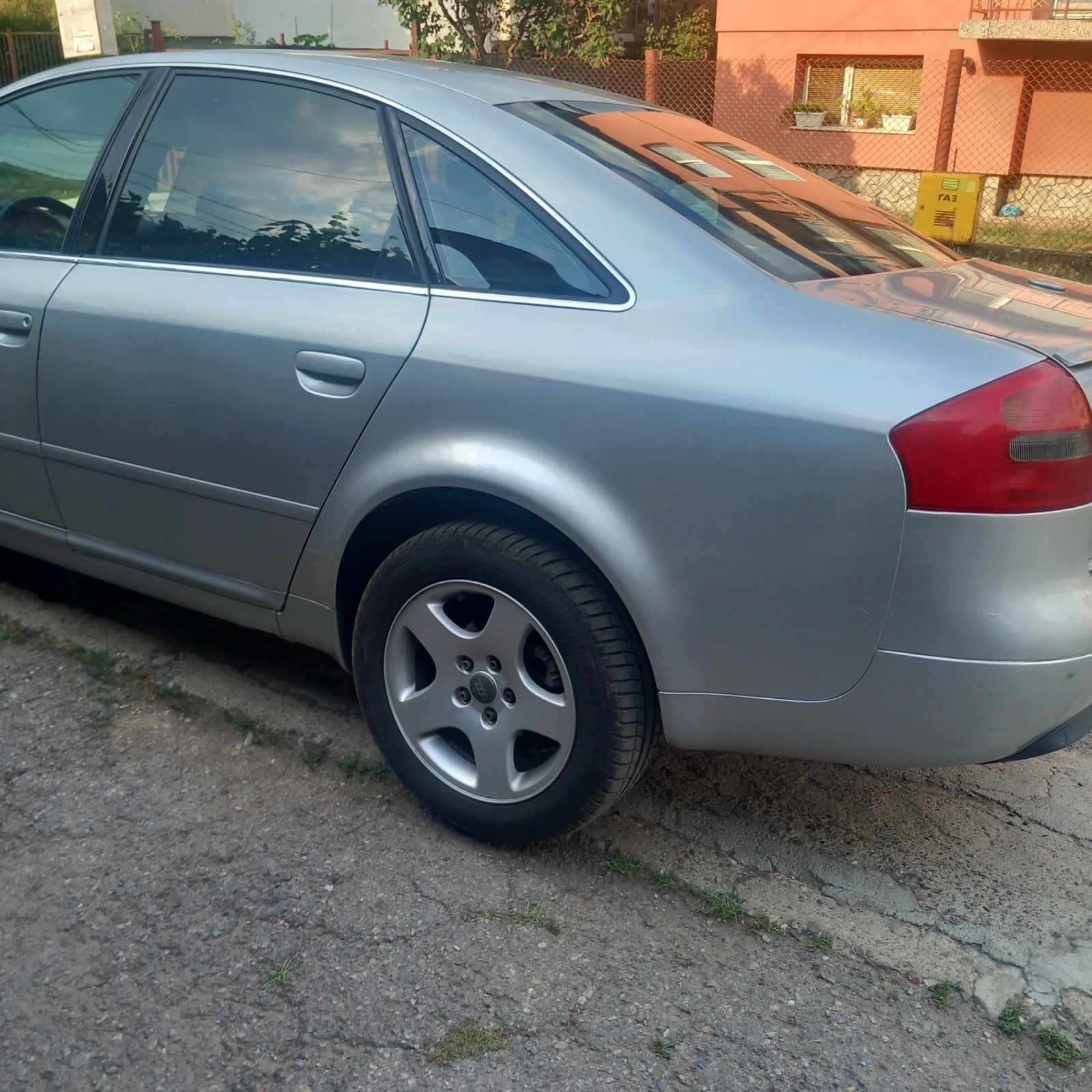 Audi A6