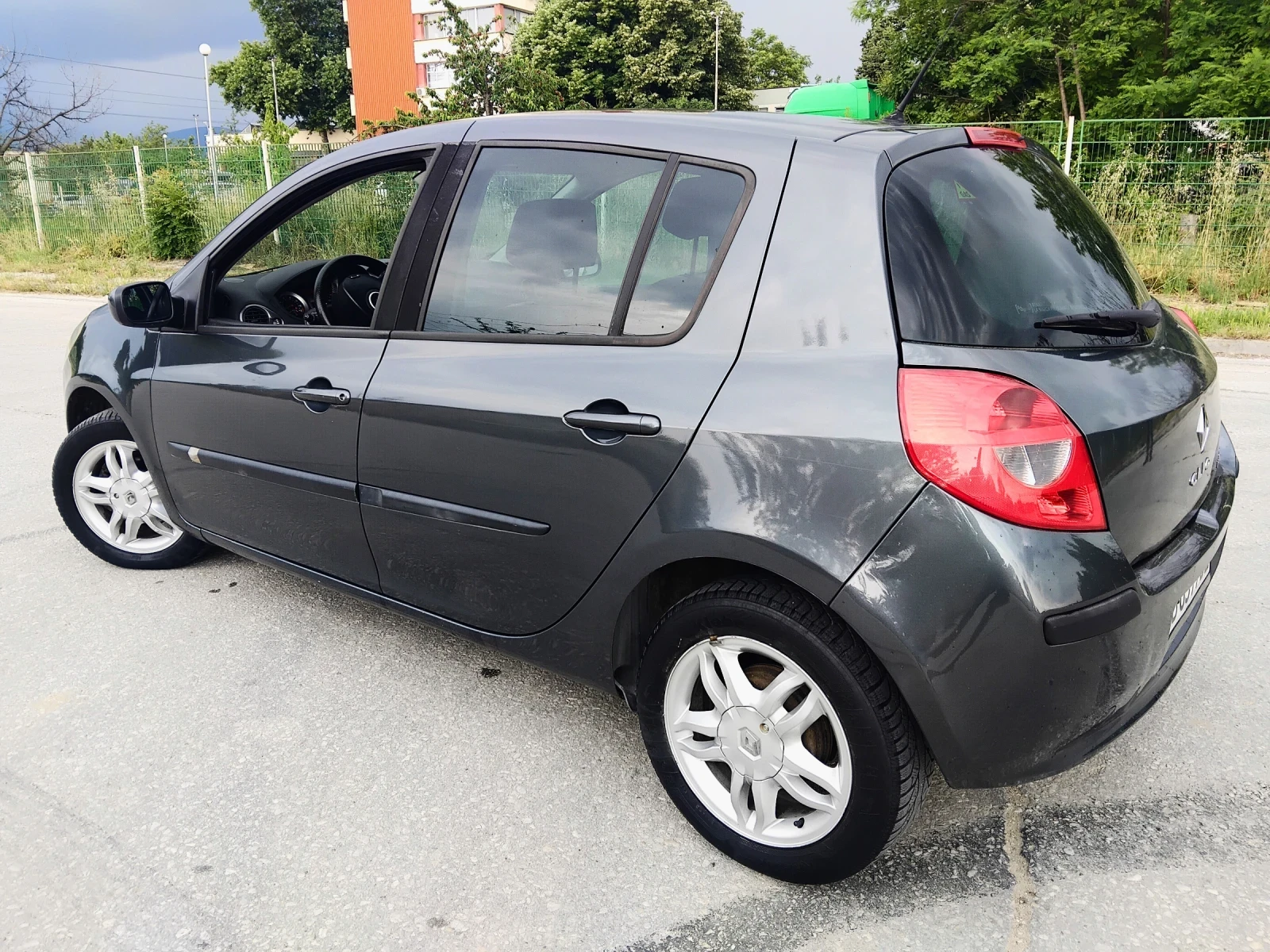 Renault Clio 1.2//KLIMA//ГАЗ , снимка 9 - Автомобили и джипове - 54820878