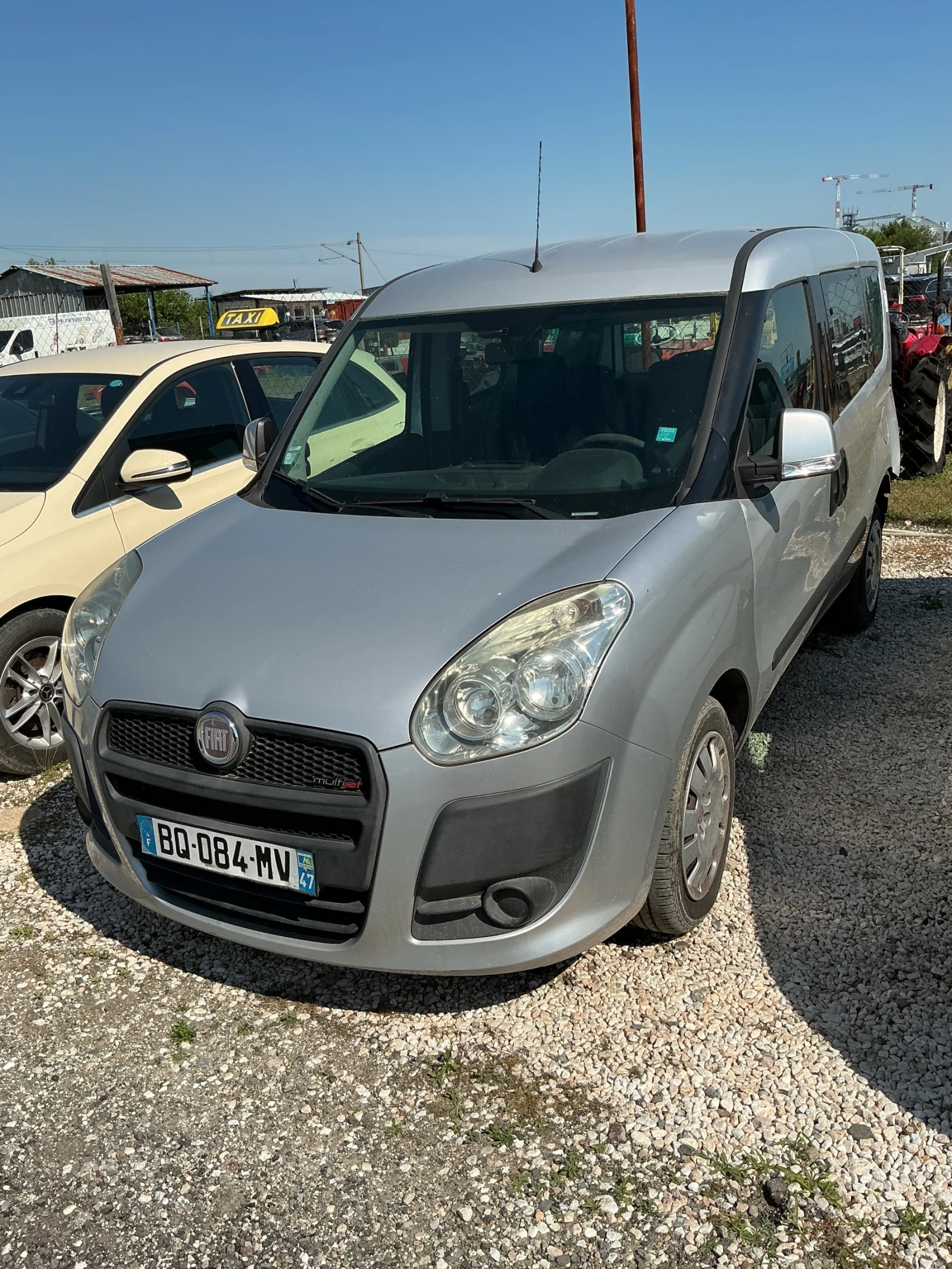 Fiat Doblo 1.6jtd, снимка 2 - Автомобили и джипове - 54863490