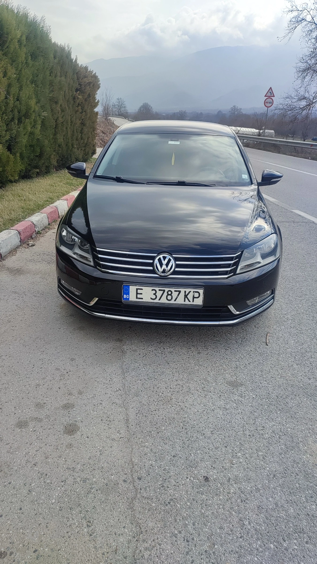 VW Passat, снимка 2 - Автомобили и джипове - 55477503