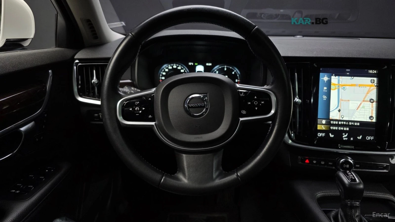 Volvo S90 MOMENTUM* AWD* ПОДГРЕВ* КАМЕРА* ХЕДЪП* ШИБИДАХ* , снимка 6 - Автомобили и джипове - 55740643