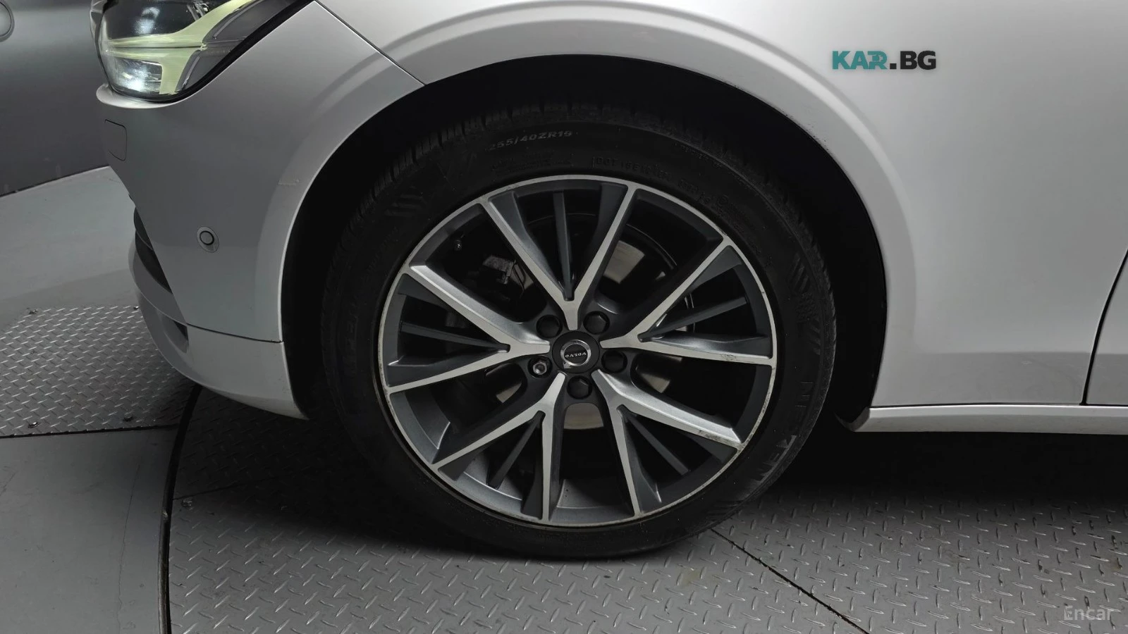 Volvo S90 MOMENTUM* AWD* ПОДГРЕВ* КАМЕРА* ХЕДЪП* ШИБИДАХ* , снимка 16 - Автомобили и джипове - 55740643