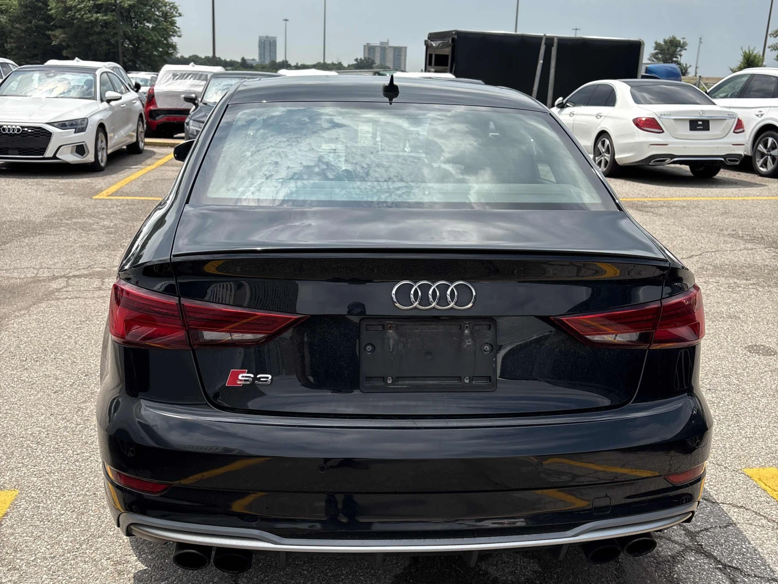 Audi S3 Technik / B&O / Carfax / Автокредит, снимка 4 - Автомобили и джипове - 56047475