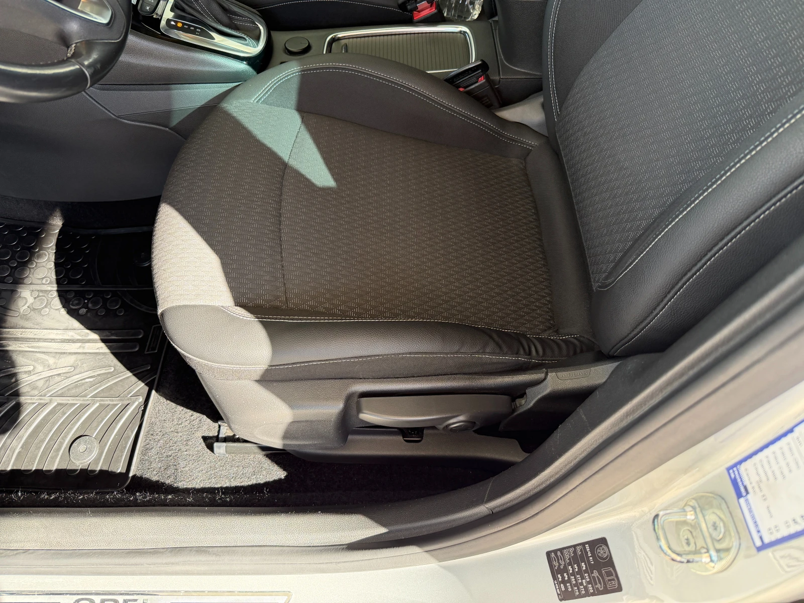 Opel Astra 1.6/136 �. �.SPORTS TOURER | Mobile.bg � ����������� 15