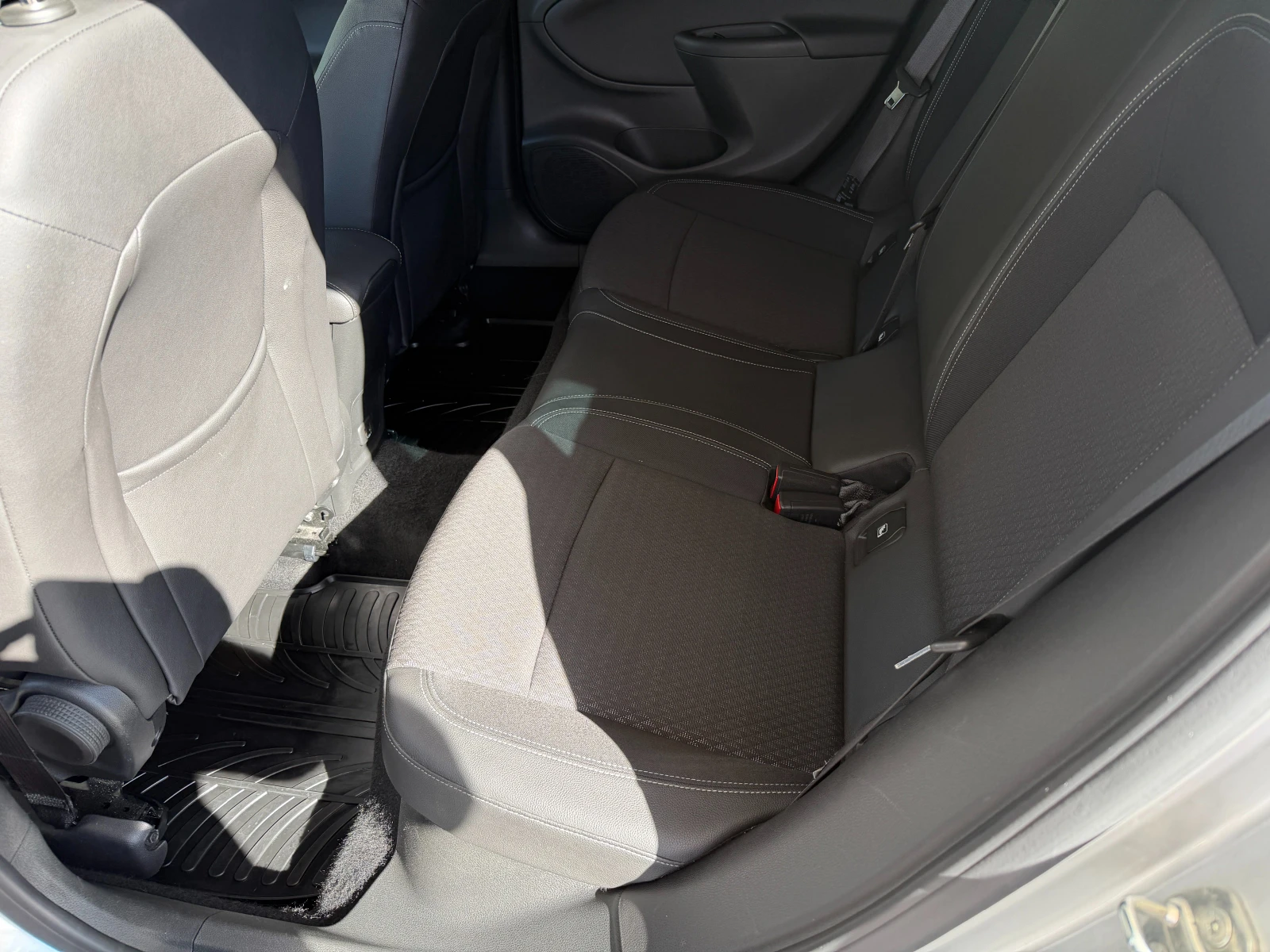 Opel Astra 1.6/136 �. �.SPORTS TOURER | Mobile.bg � ����������� 16