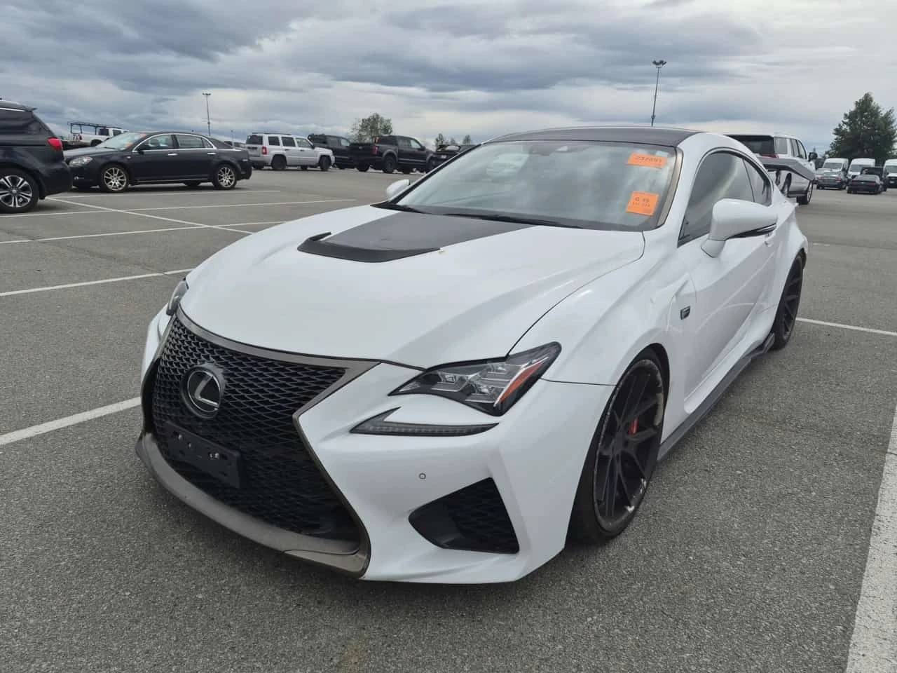 Lexus RC F  F-SPORT 5.0 / CARFAX / ЦЕНА ДО БЪЛГАРИЯ 