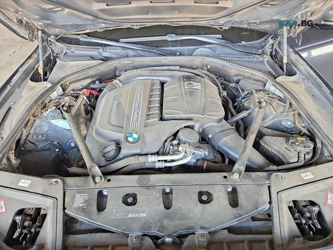 BMW 535 M-PACK* HARMAN* LANE-ASS* HEAD-UP* CAM, снимка 7 - Автомобили и джипове - 56646131