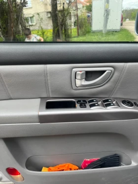 Kia Sorento 2.5 140 КС, снимка 9
