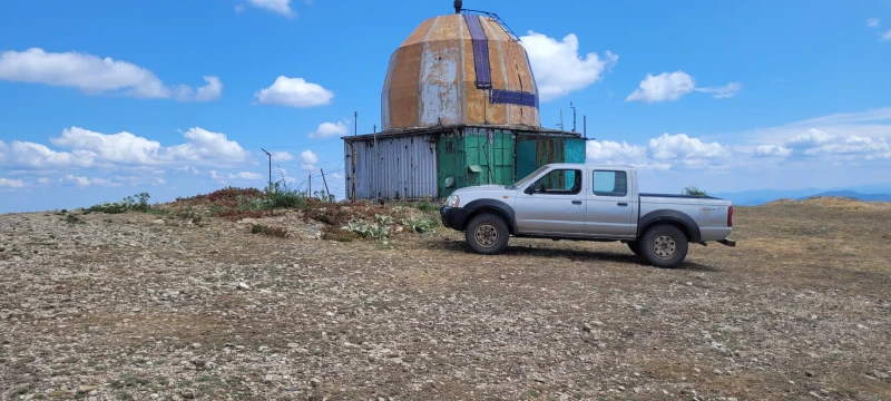 Nissan Navara D22, снимка 11 - Автомобили и джипове - 46967931