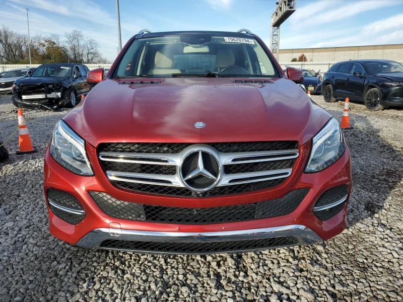 Mercedes-Benz GLE 350 4matic* Пано* Harman Kardon* подгрев* Carplay, снимка 2 - Автомобили и джипове - 48016217