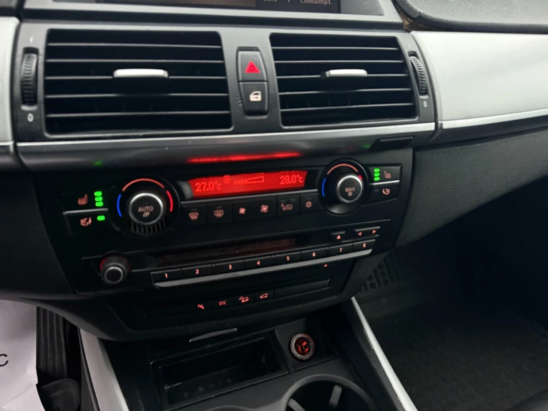 BMW X5 4x4-BIXENON-PANORAMA-SPORT PAKET-ПОДГРЯВАНЕ-!!, снимка 11 - Автомобили и джипове - 49733859