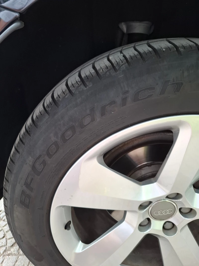 Audi Q5, снимка 13 - Автомобили и джипове - 51876960