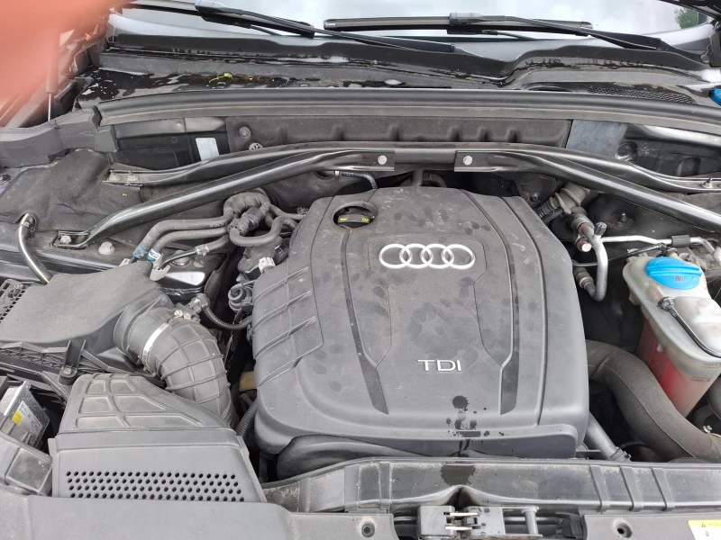 Audi Q5, снимка 8 - Автомобили и джипове - 51876960