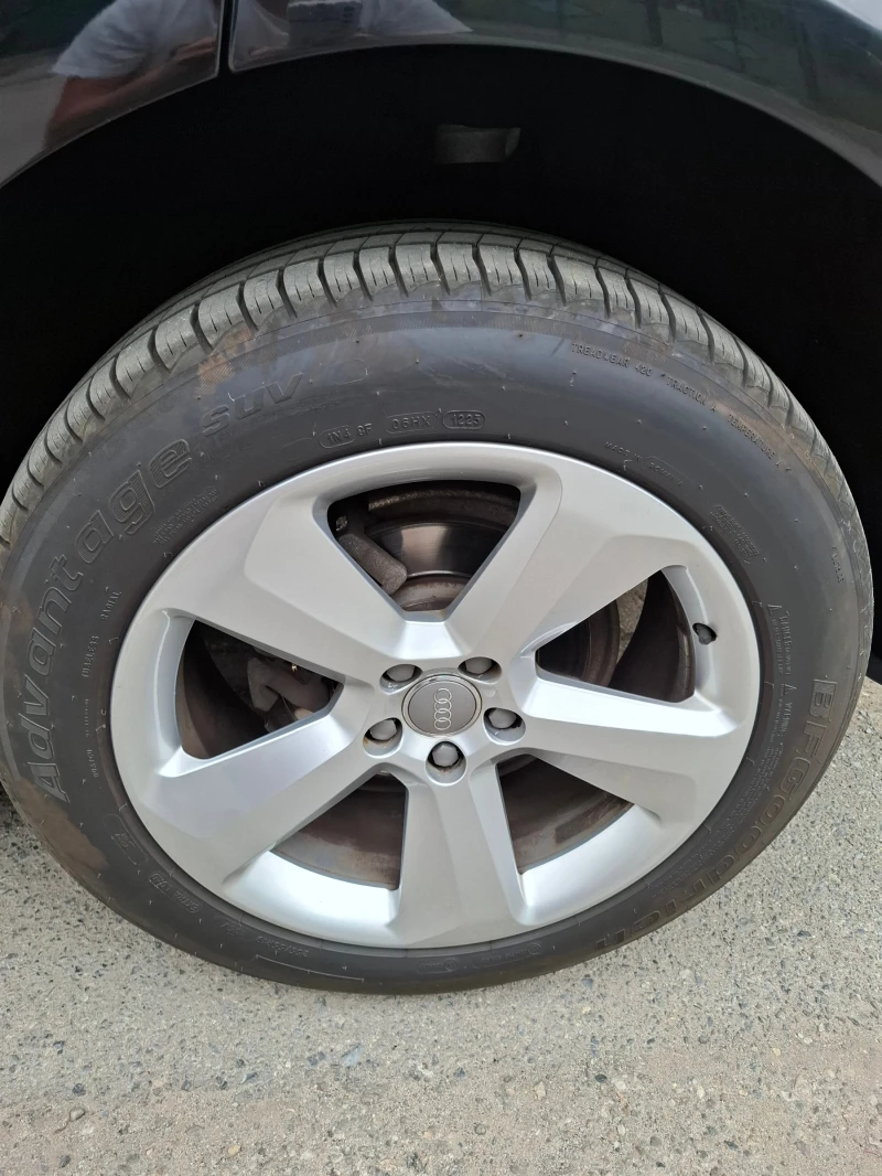 Audi Q5, снимка 12 - Автомобили и джипове - 51876960