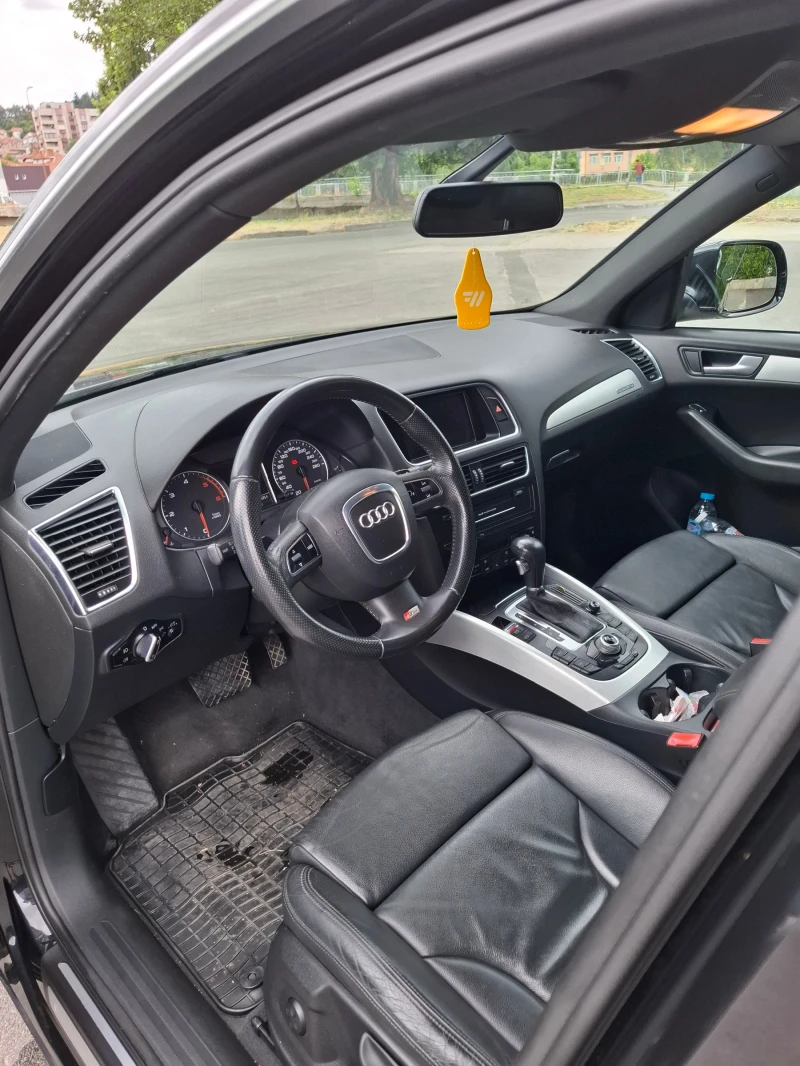 Audi Q5, снимка 7 - Автомобили и джипове - 51876960