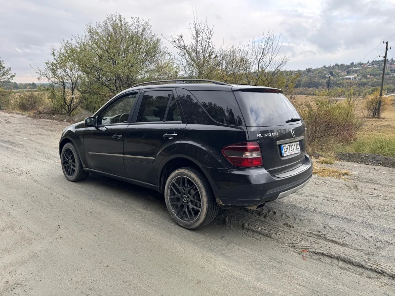 Mercedes-Benz ML 320, снимка 7 - Автомобили и джипове - 52477064