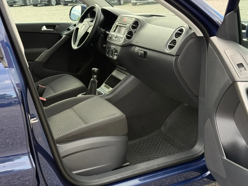 VW Tiguan 1.4Turbo 150кс * 4-Motion* , снимка 11 - Автомобили и джипове - 52091994