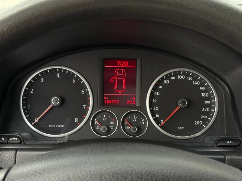 VW Tiguan 1.4Turbo 150кс * 4-Motion* , снимка 16 - Автомобили и джипове - 52091994