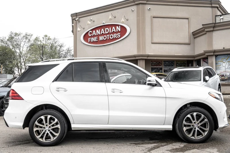 Mercedes-Benz GLE 400 4MATIC HARMAN/KARDON* PANO* ПОДГРЕВ* 360CAM* , снимка 3 - Автомобили и джипове - 52801412