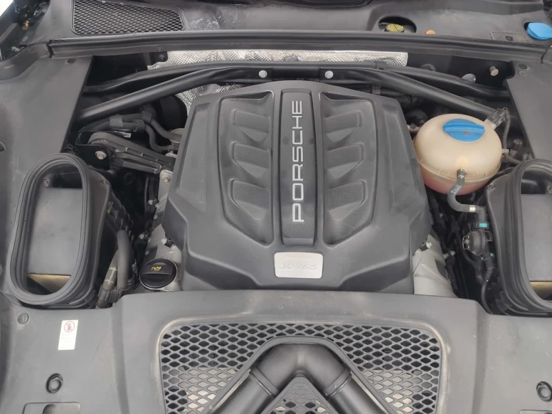 Porsche Macan 2017 S AWD * БЕЗ ПЪРВОНАЧАЛНА ВНОСКА* , снимка 12 - Автомобили и джипове - 52843061