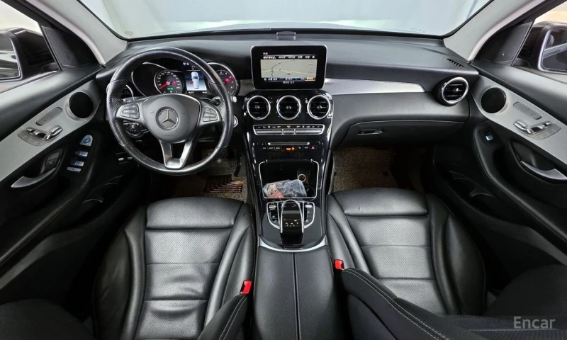 Mercedes-Benz GLC 350, снимка 7 - Автомобили и джипове - 52964657