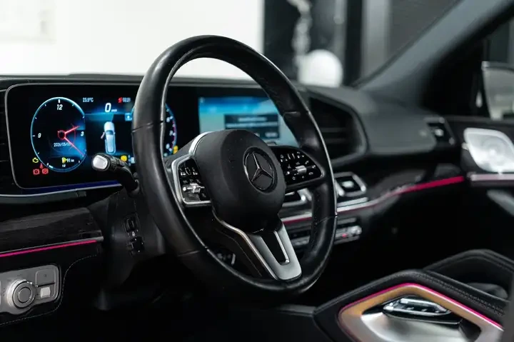Mercedes-Benz GLE 350 AMG* PACK* BURMESTER* PREMIUM* ДИСТРОНИК* 360КАМЕР, снимка 8 - Автомобили и джипове - 54450922