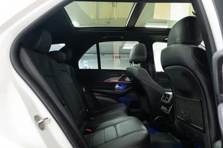 Mercedes-Benz GLE 350 AMG* PACK* BURMESTER* PREMIUM* ДИСТРОНИК* 360КАМЕР, снимка 16 - Автомобили и джипове - 54450922