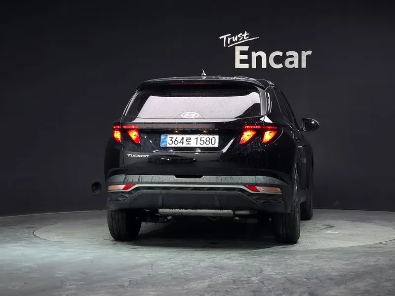 Hyundai Tucson 1.6 2WD Modern - САМО 30% АВАНС, снимка 4 - Автомобили и джипове - 55788322