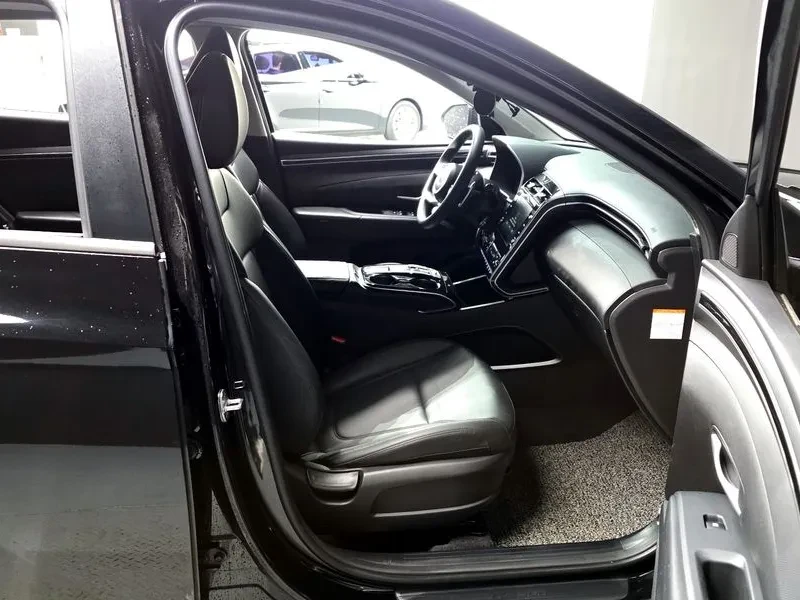 Hyundai Tucson 1.6 2WD Modern - САМО 30% АВАНС, снимка 11 - Автомобили и джипове - 55788322