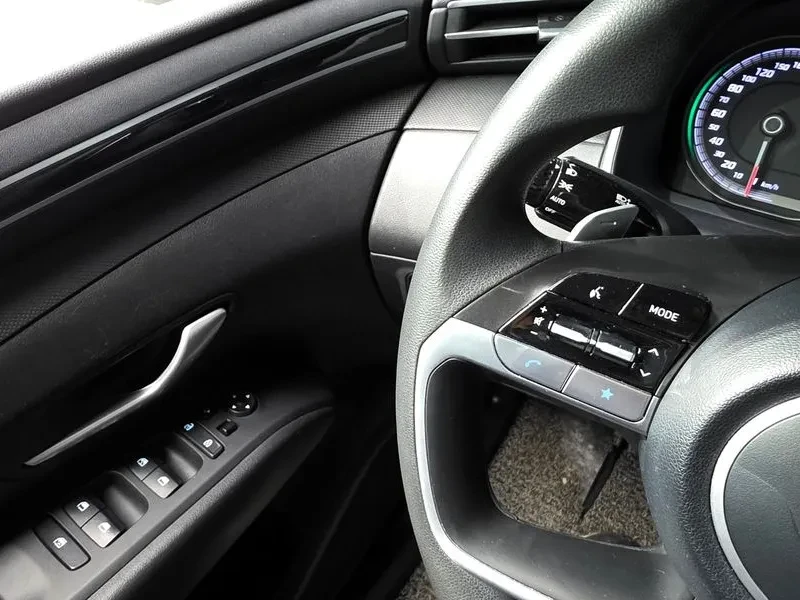 Hyundai Tucson 1.6 2WD Modern - САМО 30% АВАНС, снимка 17 - Автомобили и джипове - 55788322