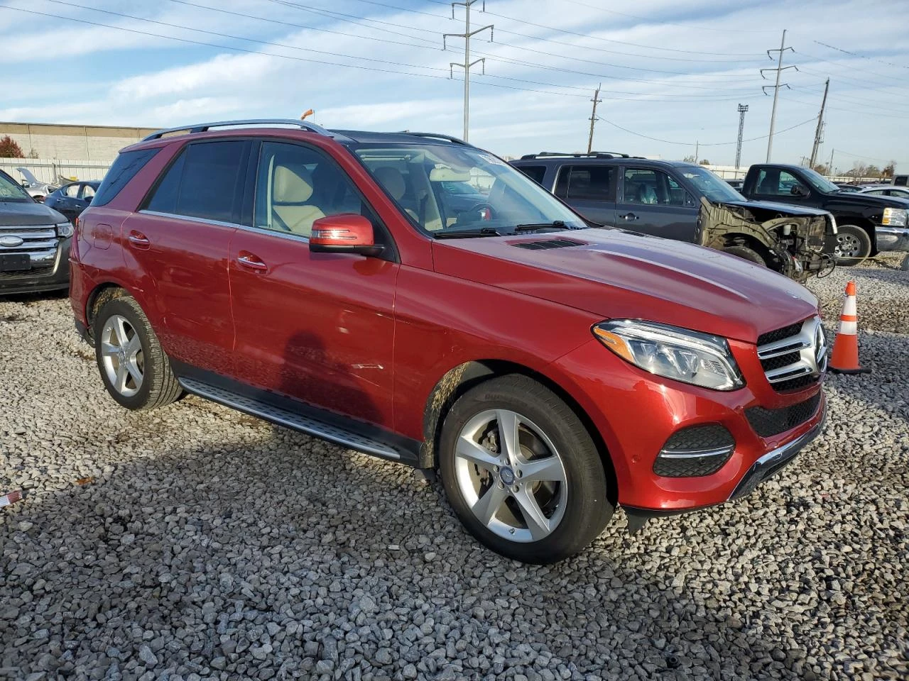 Mercedes-Benz GLE 350 4matic* Пано* Harman Kardon* подгрев* Carplay - [1] 