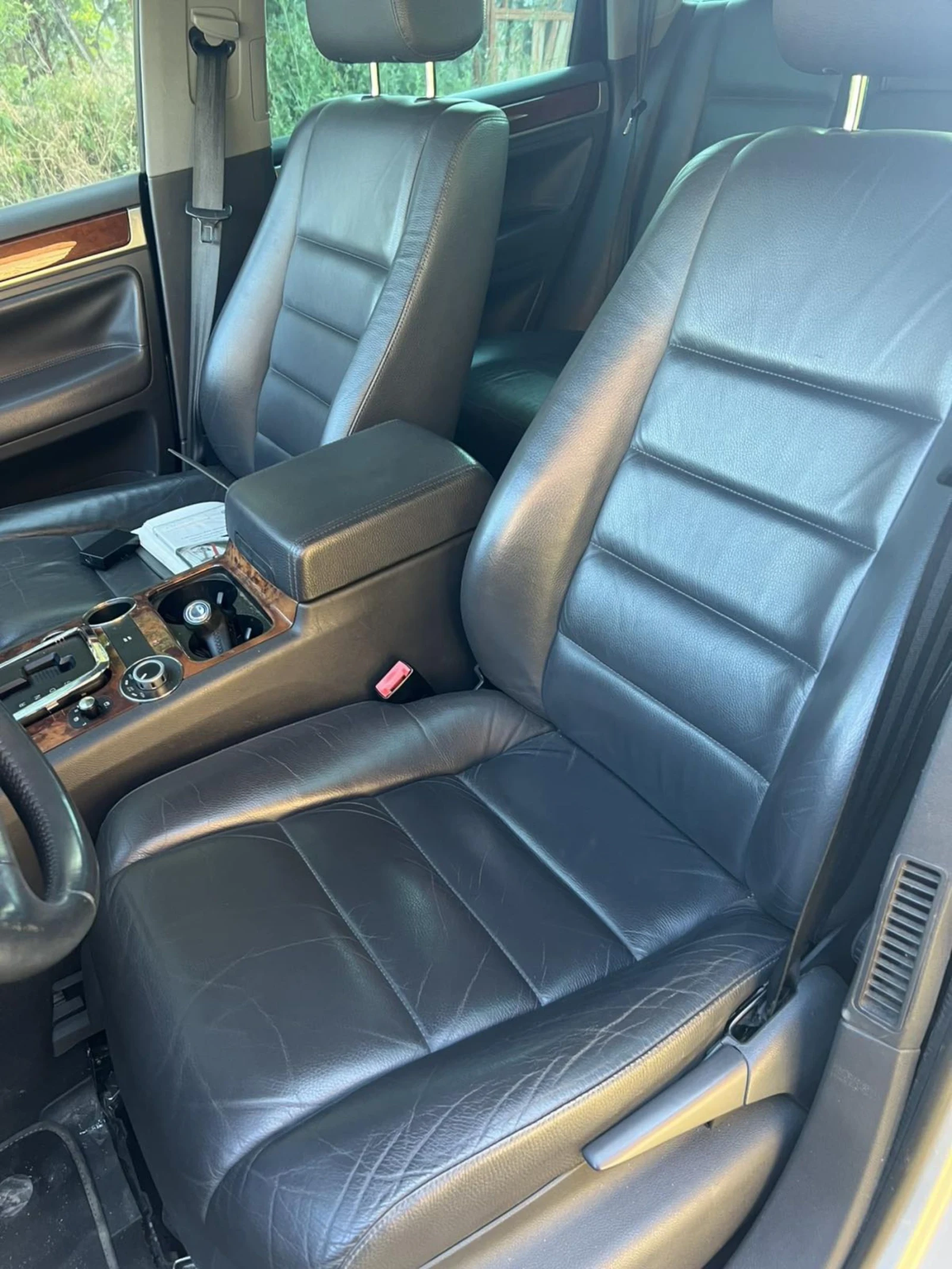 VW Touareg 2.5 - изображение 9