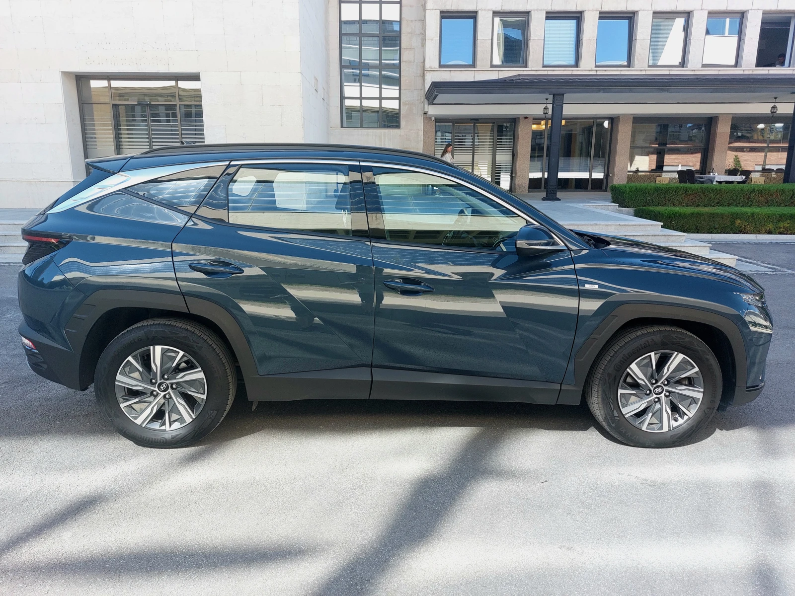 Hyundai Tucson 1.6 TURBO 4X4 - изображение 7