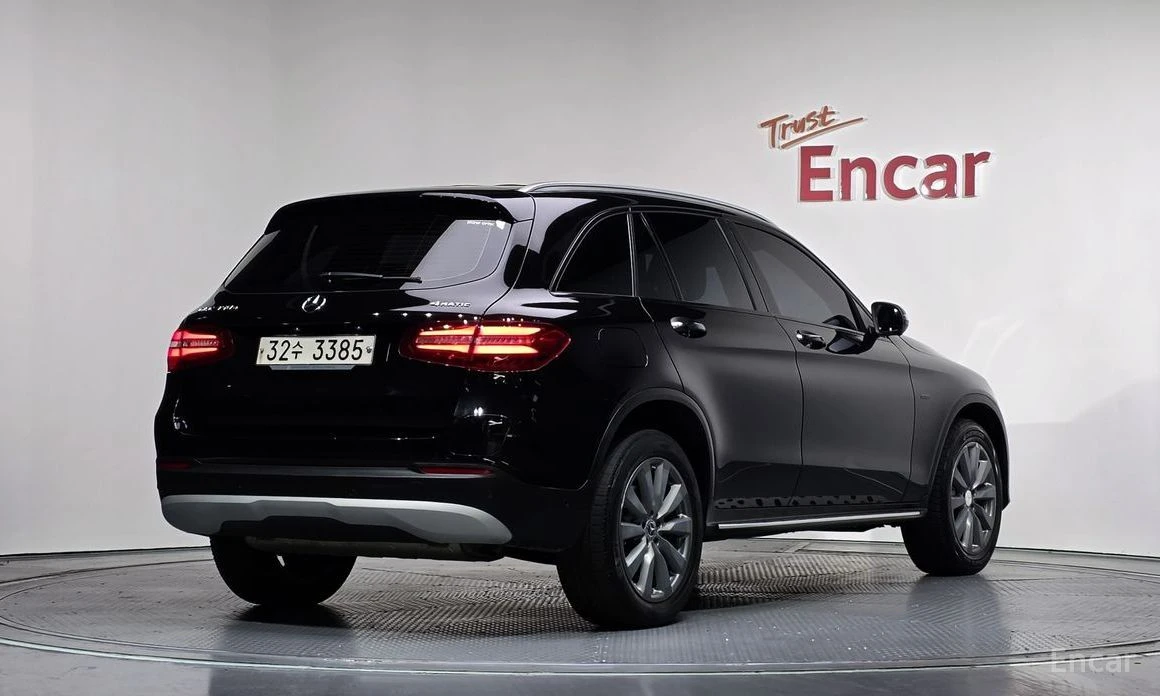 Mercedes-Benz GLC 350  - изображение 2
