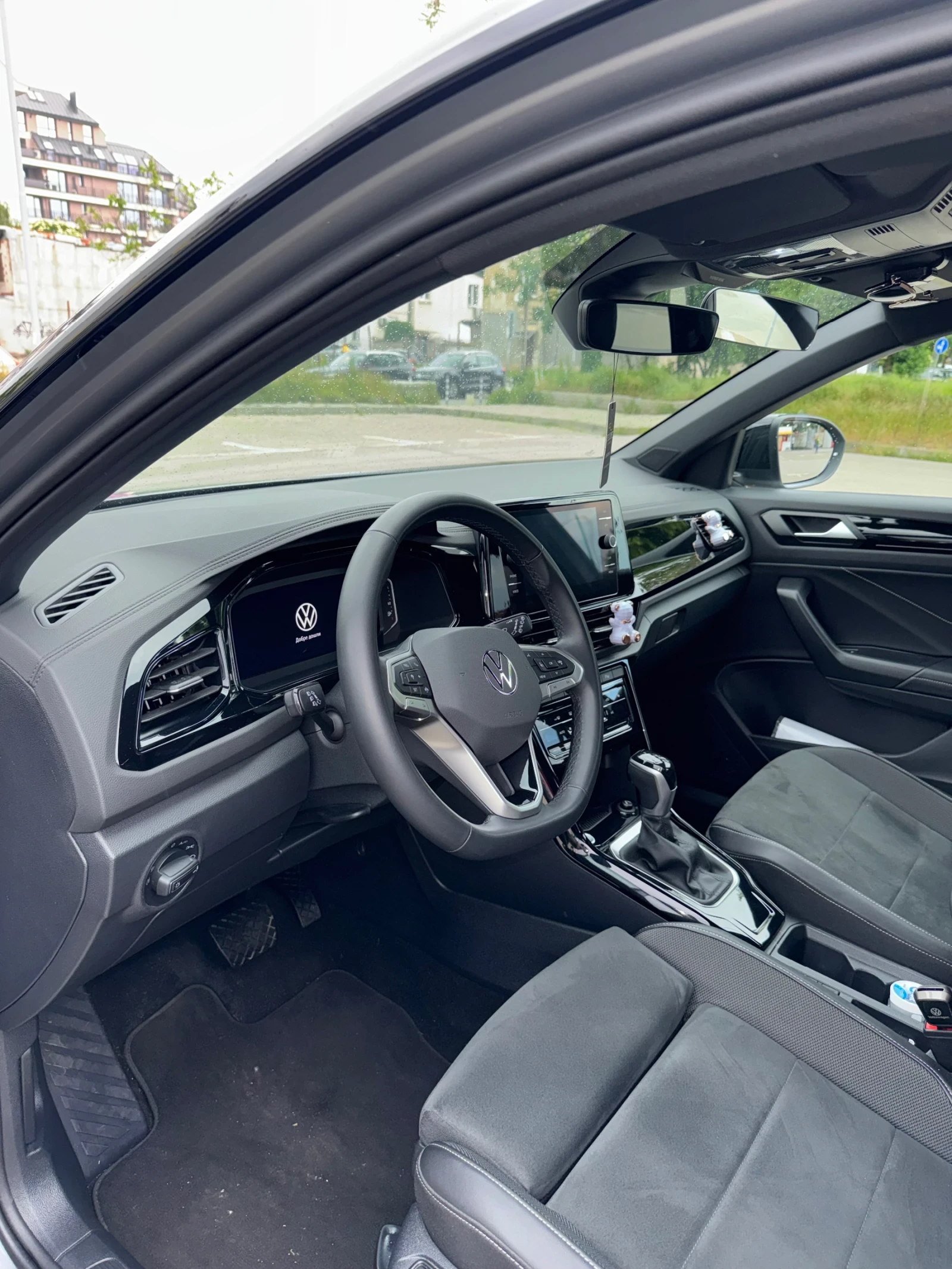 VW T-Roc Style, снимка 6 - Автомобили и джипове - 54728124