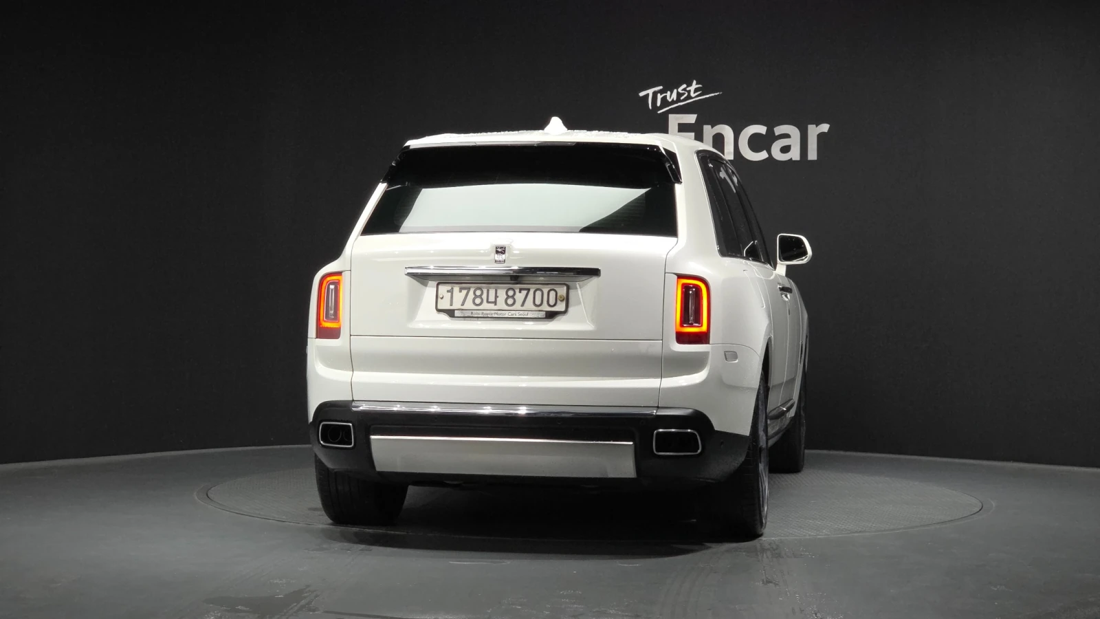 Rolls-Royce Cullinan * 2020* CULLINAN* 6.7L* ЦЕНАДОБГ* БЕЗ АНАЛОГ* , снимка 4 - Автомобили и джипове - 54866053
