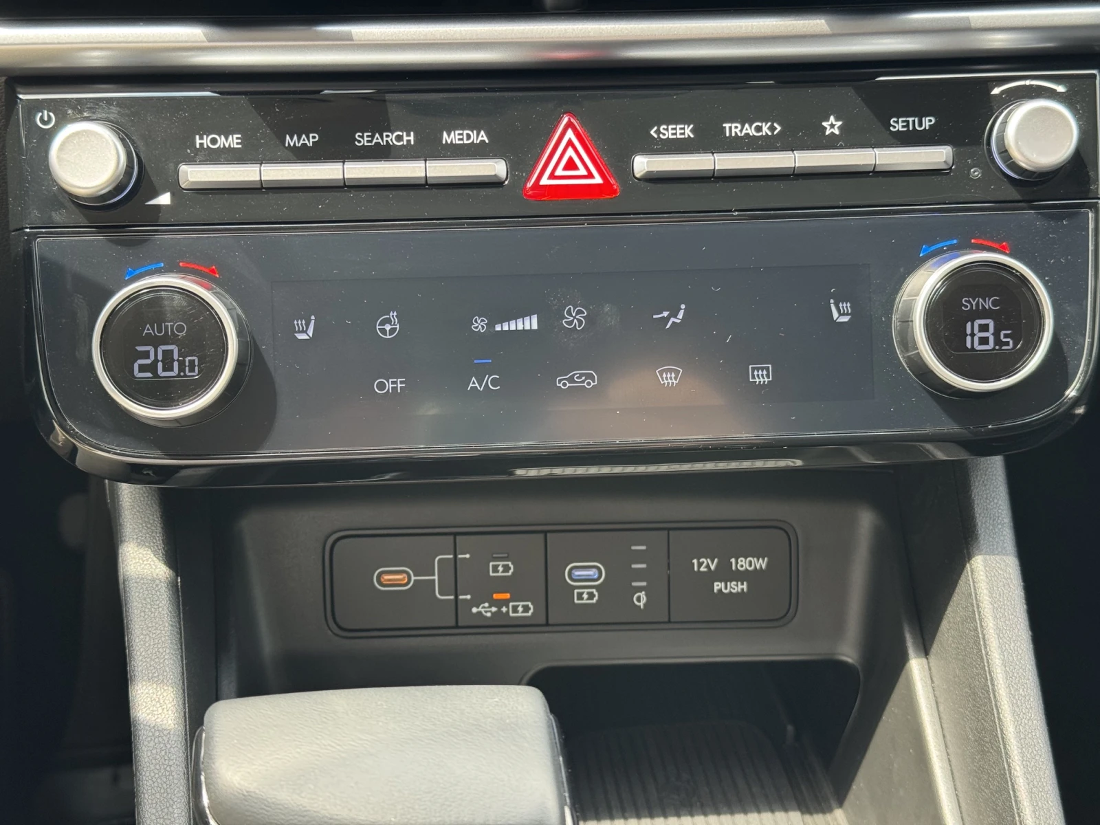 Hyundai Tucson Exclusive Dark Vision, снимка 14 - Автомобили и джипове - 55212930