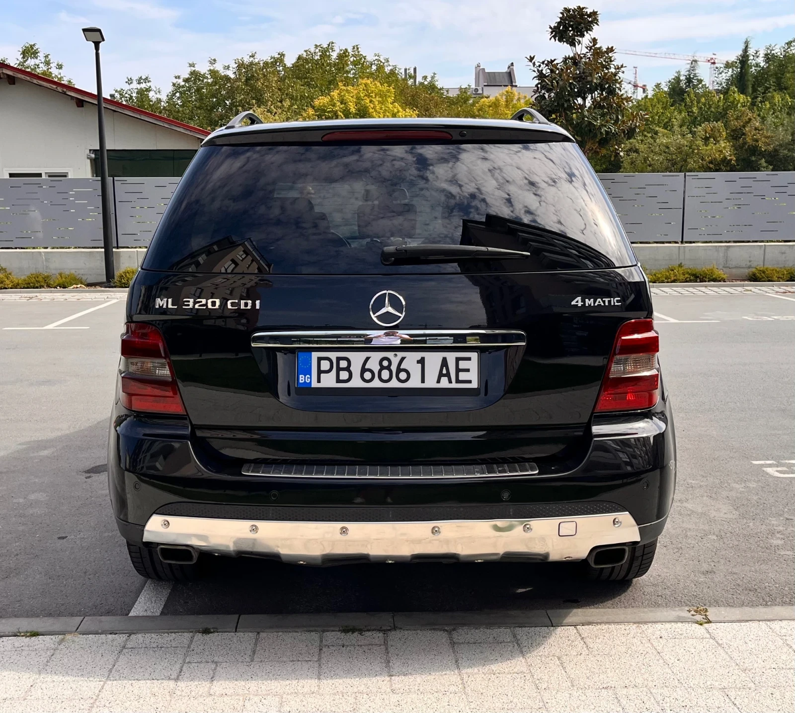 Mercedes-Benz ML 320 Подгрев/led/PDC, снимка 2 - Автомобили и джипове - 56041711