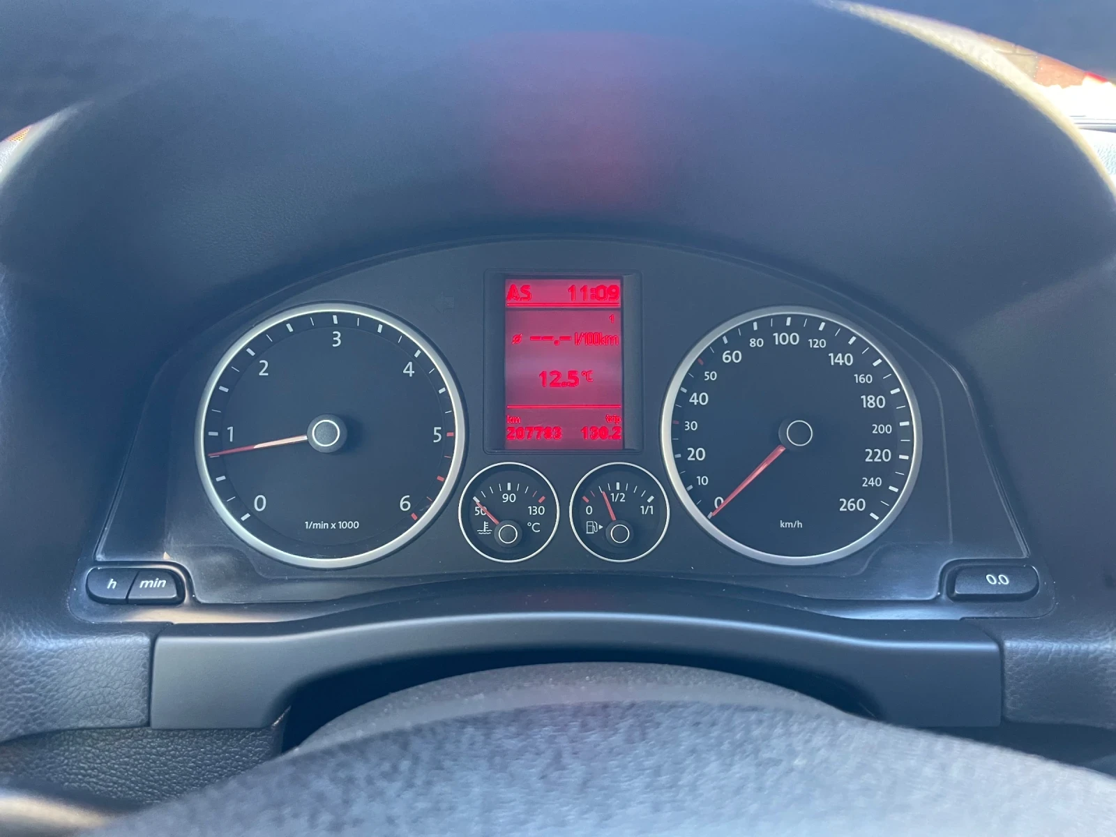 VW Tiguan 2.0TDI* 4x4* 140kc | Mobile.bg � ����������� 14