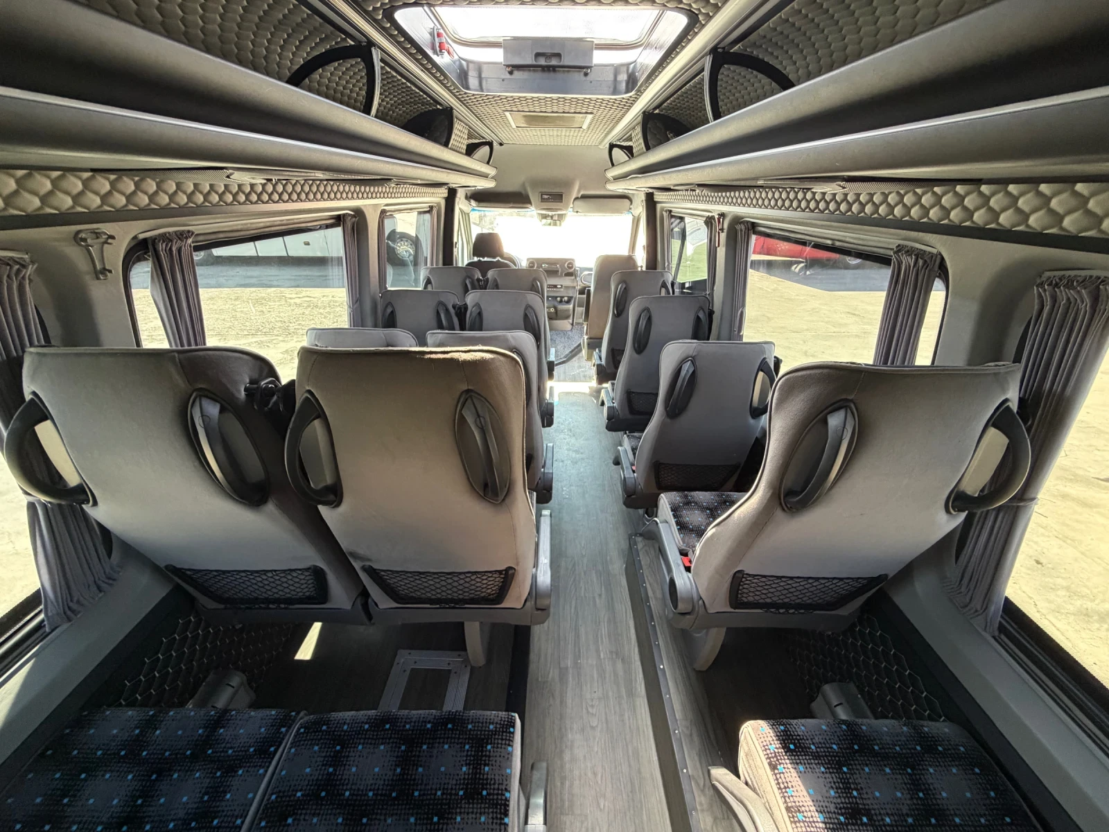 Mercedes-Benz Sprinter 519 M 3 багажник клима, снимка 11 - Бусове и автобуси - 55629441