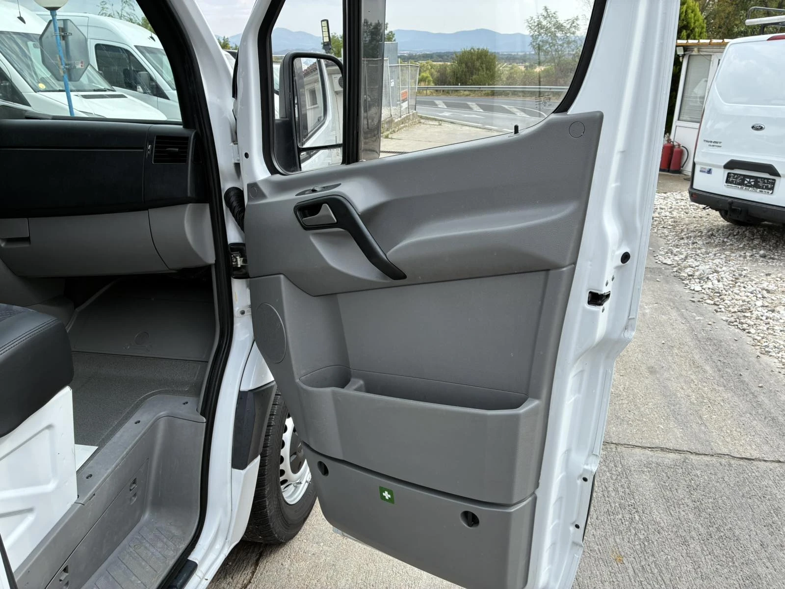 Mercedes-Benz Sprinter KLIMA, EURO 5, снимка 12 - Бусове и автобуси - 55925986