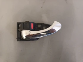 Дръжка предна лява Тойота рав4 2.2д кат 